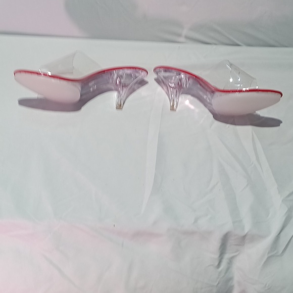 Shoes - Picture 6 of 6